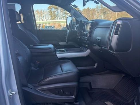 Certified 2019 Chevrolet Silverado 2500 LTZ w/ Duramax Plus Package image 13