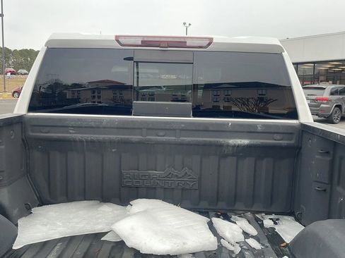 Used 2019 Chevrolet Silverado 1500 High Country w/ Technology Package image 13