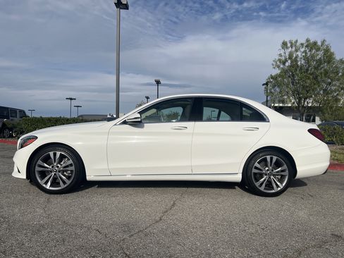 Used 2019 Mercedes-Benz C 300 C 300 image 2