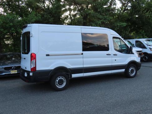 Used 2018 Ford Transit 250 148 Medium Roof RWD image 6