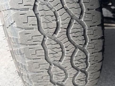 Used 2024 Ford Ranger XLT w/ Equipment Group 301A High AWD/4WD image 10