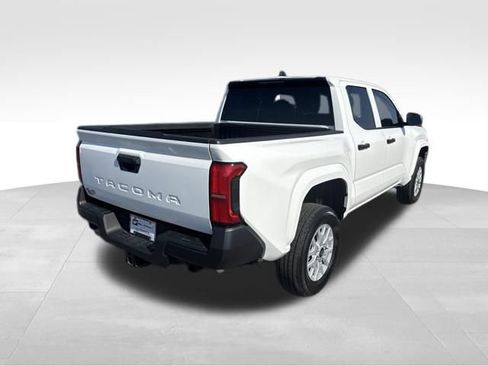Used 2024 Toyota Tacoma SR AWD/4WD image 5