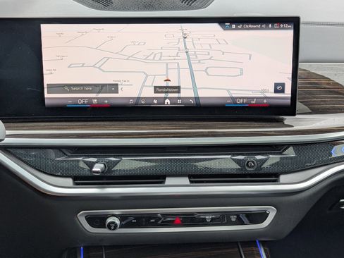 Used 2024 BMW X7 xDrive40i image 30