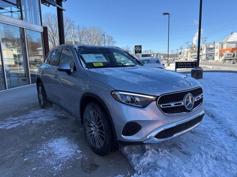 New 2026 Mercedes-Benz GLC 300 4MATIC image 2