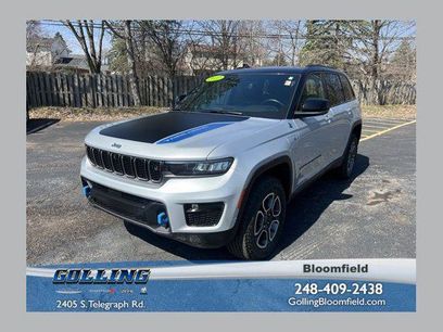 Certified 2022 Jeep Grand Cherokee Trailhawk w/ Advanced Protech Group II