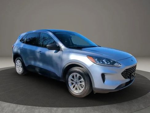 Used 2022 Ford Escape SE w/ Convenience Package AWD/4WD image 6