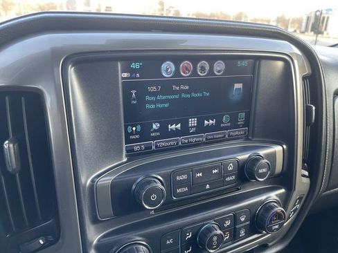 Used 2017 Chevrolet Silverado 1500 High Country image 19