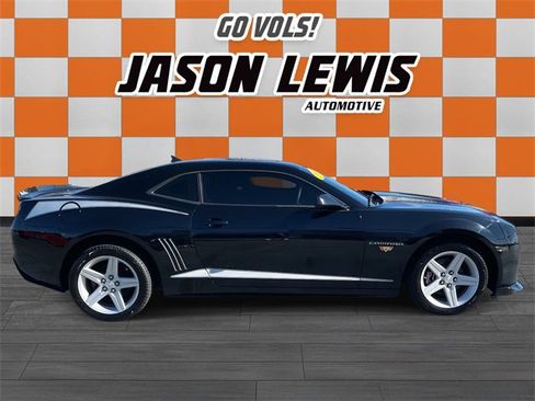 Used 2010 Chevrolet Camaro LT image 2