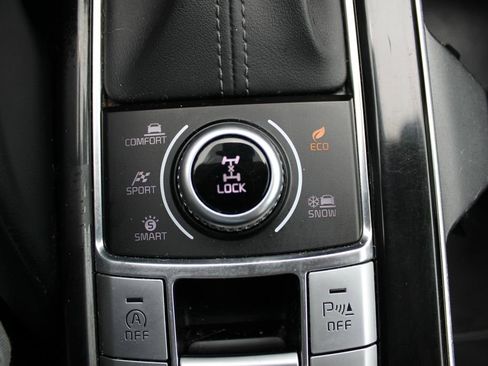 Used 2020 Kia Telluride S AWD/4WD image 28