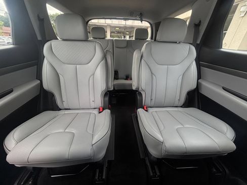 Used 2025 Hyundai Palisade SEL AWD/4WD image 42