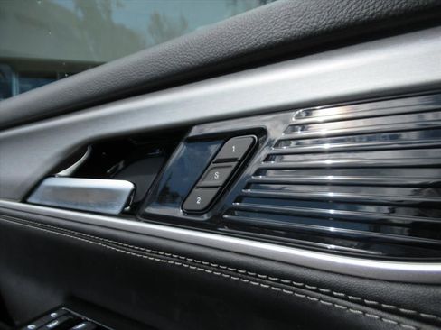 New 2026 Jeep Grand Wagoneer Limited image 30