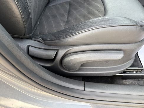 Used 2019 Hyundai Sonata Sport image 16