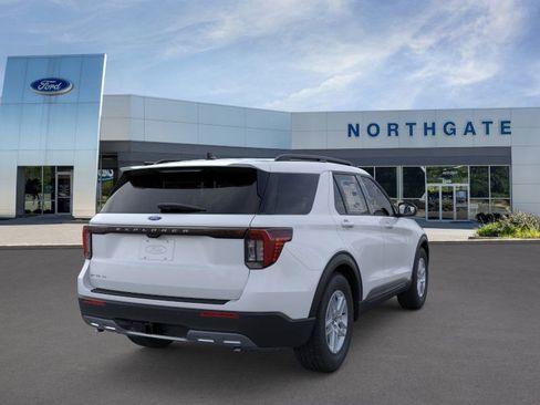 New 2026 Ford Explorer Active w/ Active Comfort Package image 8