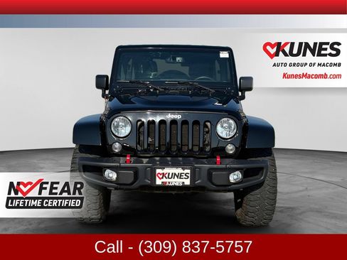 Used 2016 Jeep Wrangler Unlimited Rubicon AWD/4WD image 2