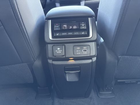New 2025 Subaru Ascent Touring image 17