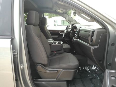 Used 2026 Chevrolet Silverado 1500 LT RWD image 16