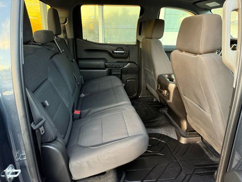 Used 2021 Chevrolet Silverado 1500 LT Trail Boss w/ Bed Protection Package image 29