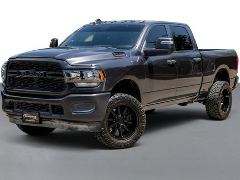 Used 2023 RAM 2500 Tradesman AWD/4WD image 4