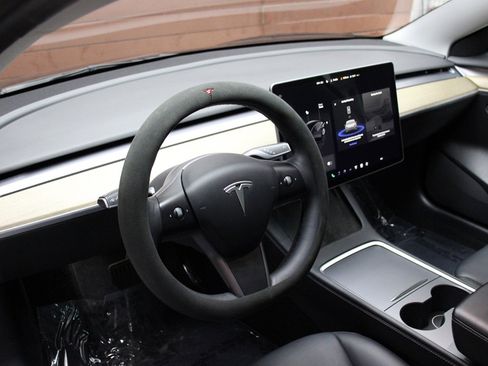 Used 2022 Tesla Model 3 Long Range image 15