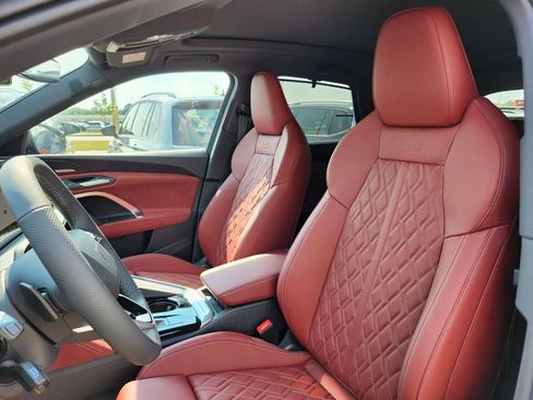New 2026 Audi SQ5 Prestige AWD/4WD image 13