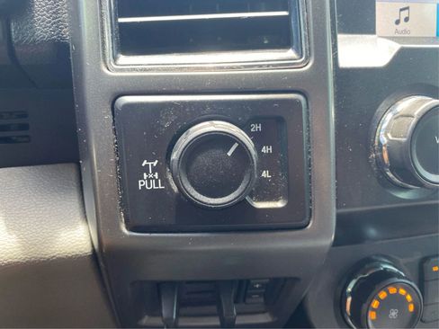 Used 2019 Ford F250 XLT w/ XLT Value Package AWD/4WD image 18