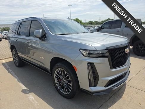 Used 2023 Cadillac Escalade V AWD/4WD image 3