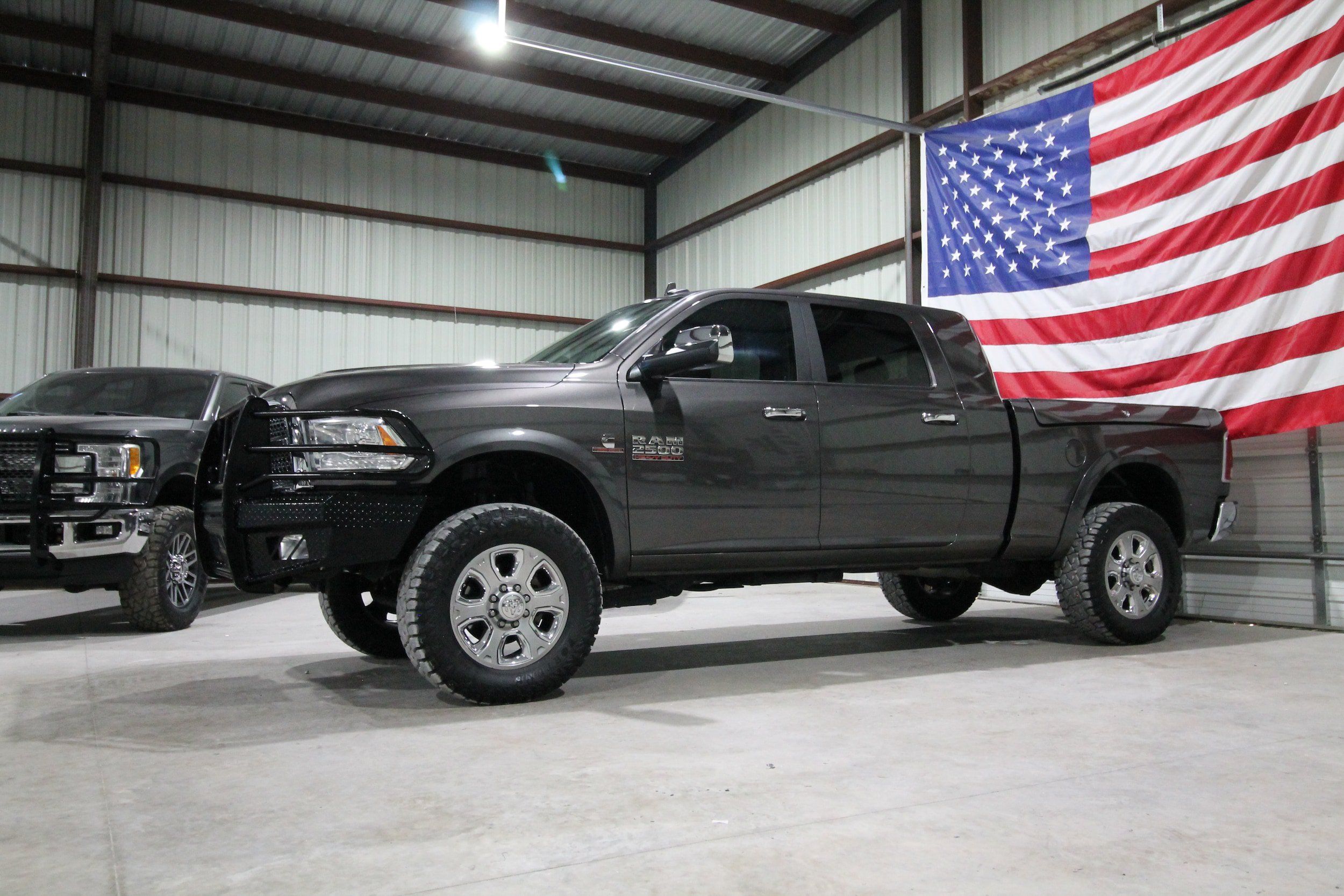Used 2017 RAM 2500 Laramie w/ Protection Group AWD/4WD image 4