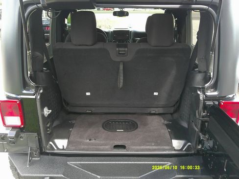 Used 2017 Jeep Wrangler Sport AWD/4WD image 8