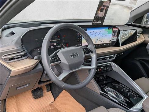 New 2025 Audi Q5 Premium Plus image 3