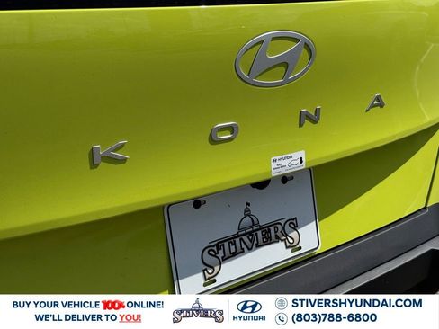 Certified 2025 Hyundai Kona SE image 13