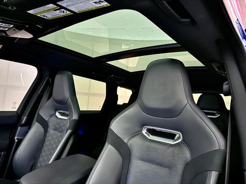 Used 2022 Land Rover Range Rover Sport SVR image 22