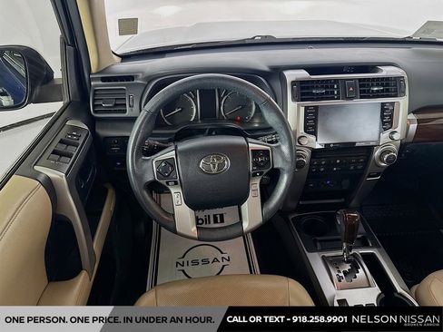 Used 2020 Toyota 4Runner Limited AWD/4WD image 23