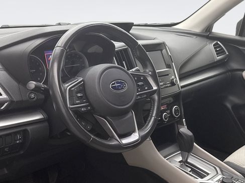 Used 2020 Subaru Forester Premium AWD/4WD image 7