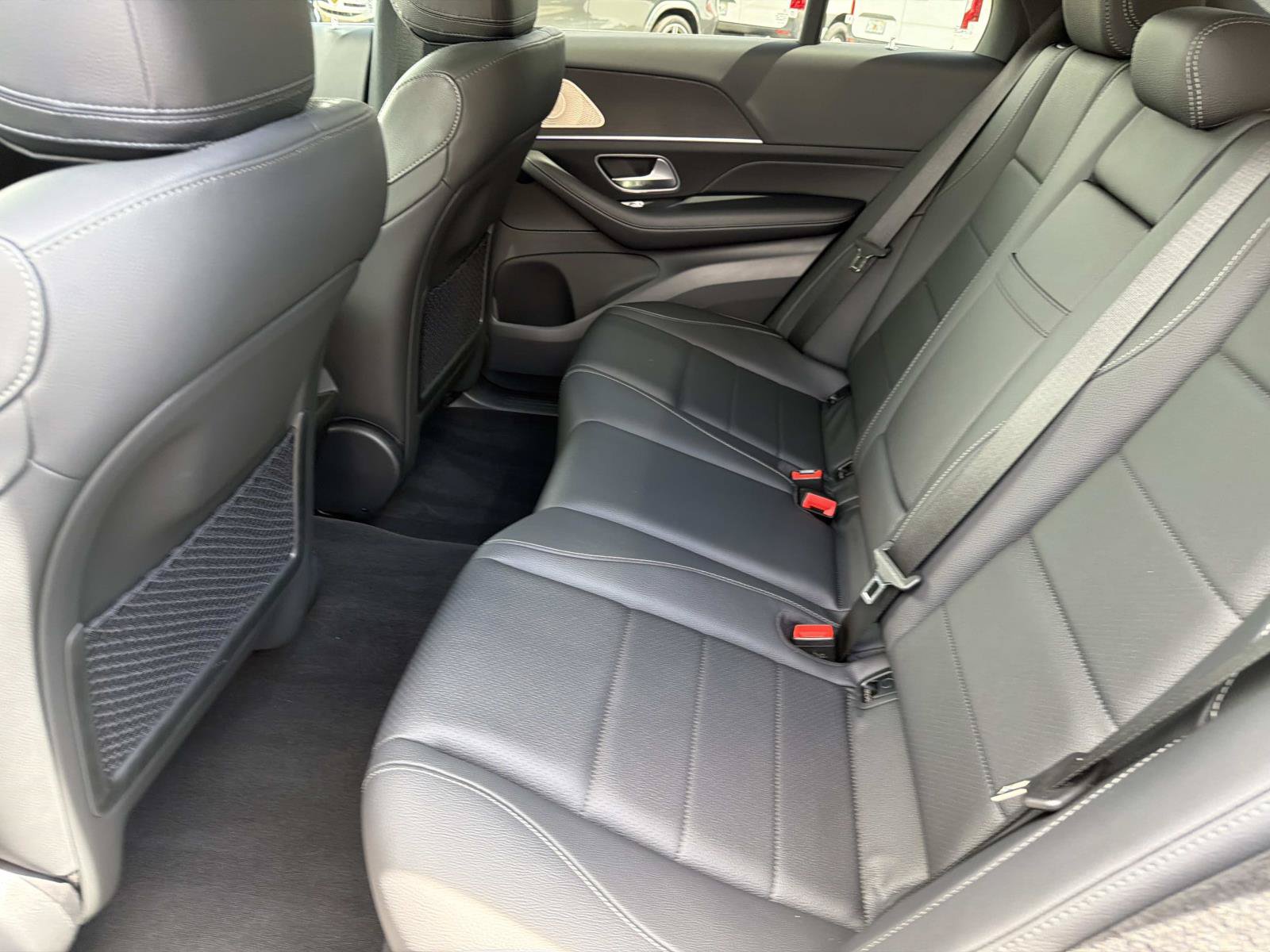 Certified 2025 Mercedes-Benz GLE 450 4MATIC w/ Winter Package image 12