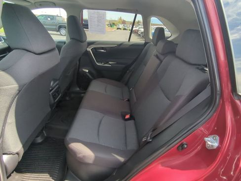 Used 2024 Toyota RAV4 XLE w/ Convenience Package image 23