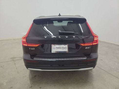 New 2026 Volvo V60 B5 Cross Country Plus w/ Protection Package Premier AWD/4WD image 6