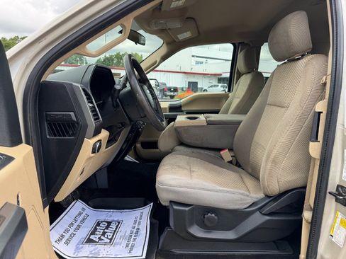 Used 2018 Ford F150 XLT w/ XTR Package AWD/4WD image 15