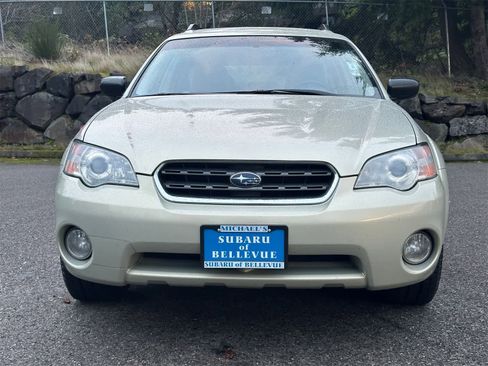 Used 2007 Subaru Outback 2.5i image 5