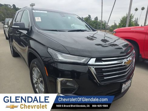 Used 2023 Chevrolet Traverse LT FWD image 6