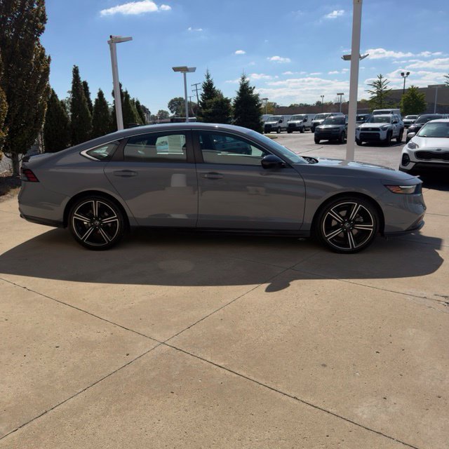 Certified 2023 Honda Accord Sport image 8
