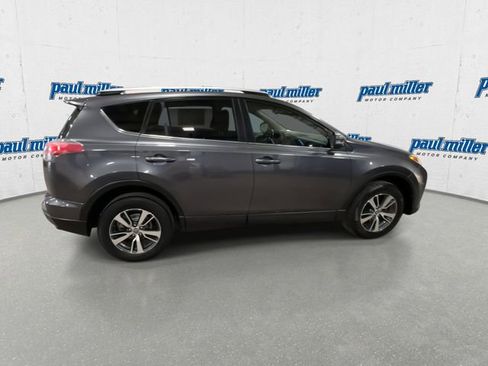 Used 2016 Toyota RAV4 XLE w/ Convenience Package image 12
