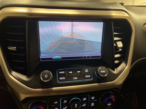 Used 2017 GMC Acadia Denali image 17