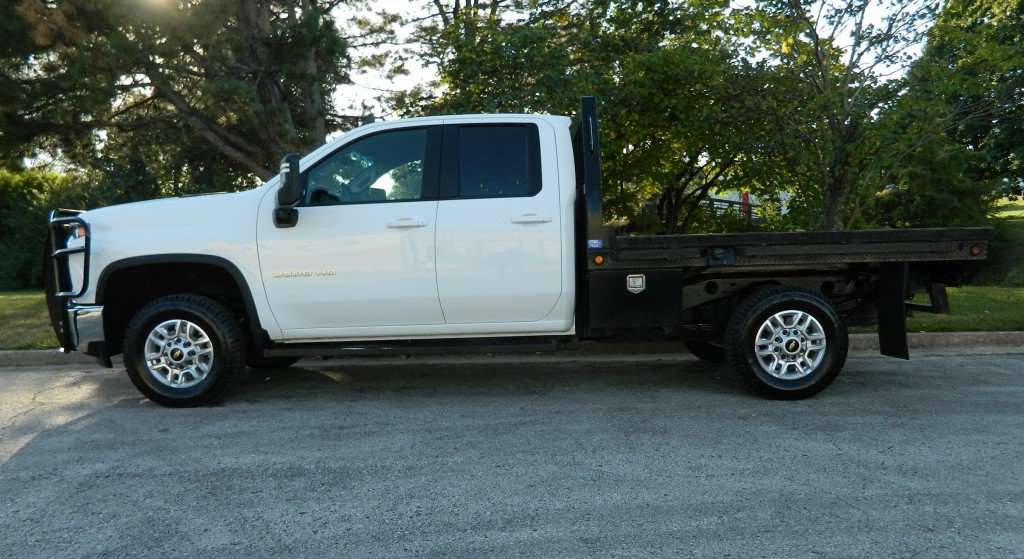 Used 2022 Chevrolet Silverado 2500 LT w/ Convenience Package AWD/4WD image 4