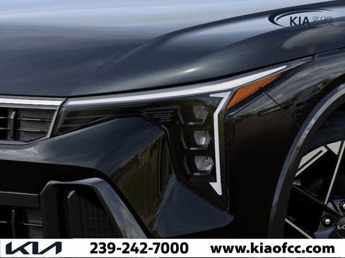 New 2025 Kia K4 GT-Line image 10