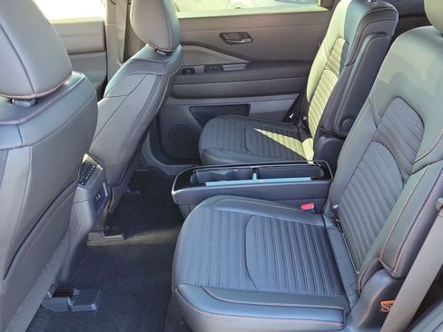 New 2025 Nissan Pathfinder Rock Creek image 13