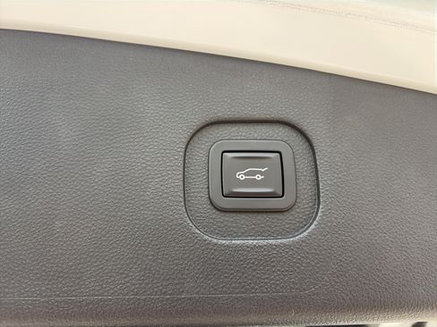 Used 2016 GMC Terrain Denali AWD/4WD image 14