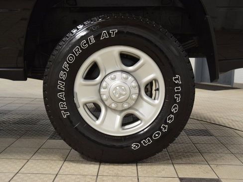 Used 2024 RAM 3500 Tradesman w/ Snow Chief Group image 17