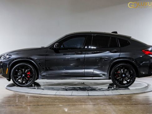 Used 2024 BMW X4 M40i w/ Shadowloine Package image 13