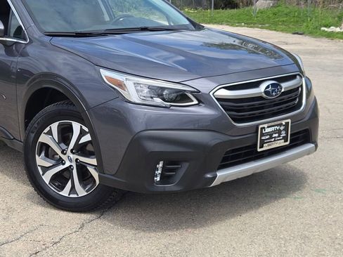 Certified 2022 Subaru Outback Limited AWD/4WD image 2