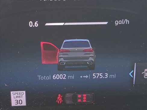 Used 2026 BMW X5 xDrive40i image 10